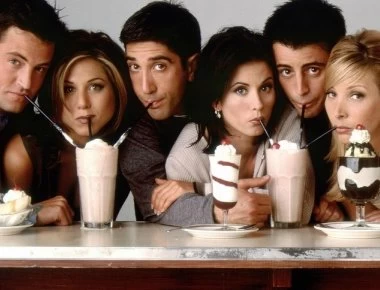 Oι πρωταγωνίστριες από τα «Φιλαράκια» 15 χρόνια μετά (φωτο)